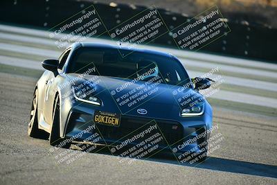 media/Nov-02-2025-Speed Ventures (Sun) [[c948a89870]]/Yellow/Session 4/